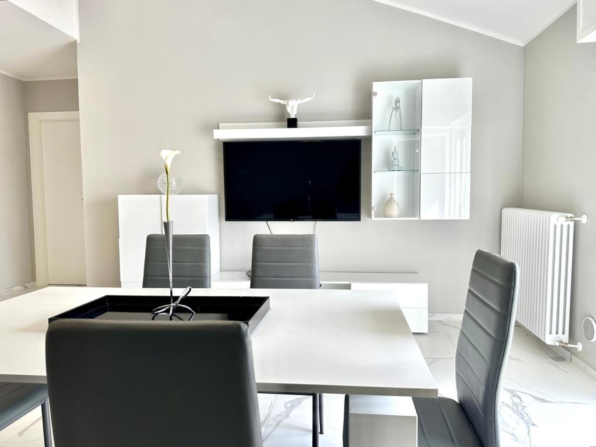 Donnino Apartments Fidenza Ngoại thất bức ảnh