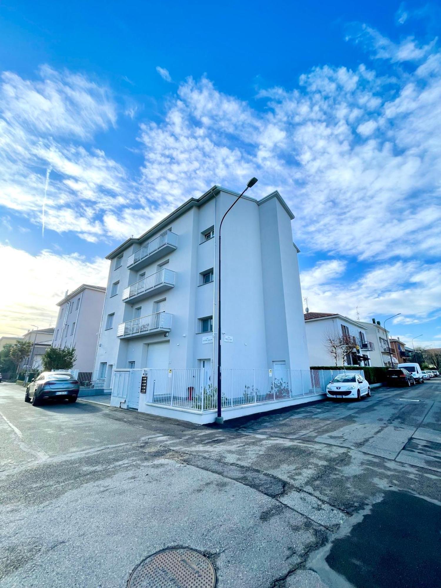 Donnino Apartments Fidenza Ngoại thất bức ảnh